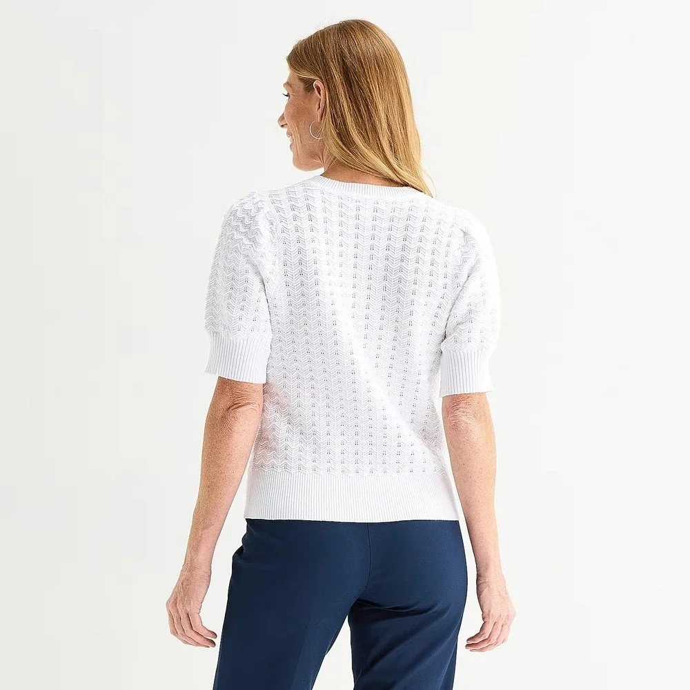 NWT Liz Claiborne Womens M Petite White Short Sleeve Pullover Sweater Crew Neck